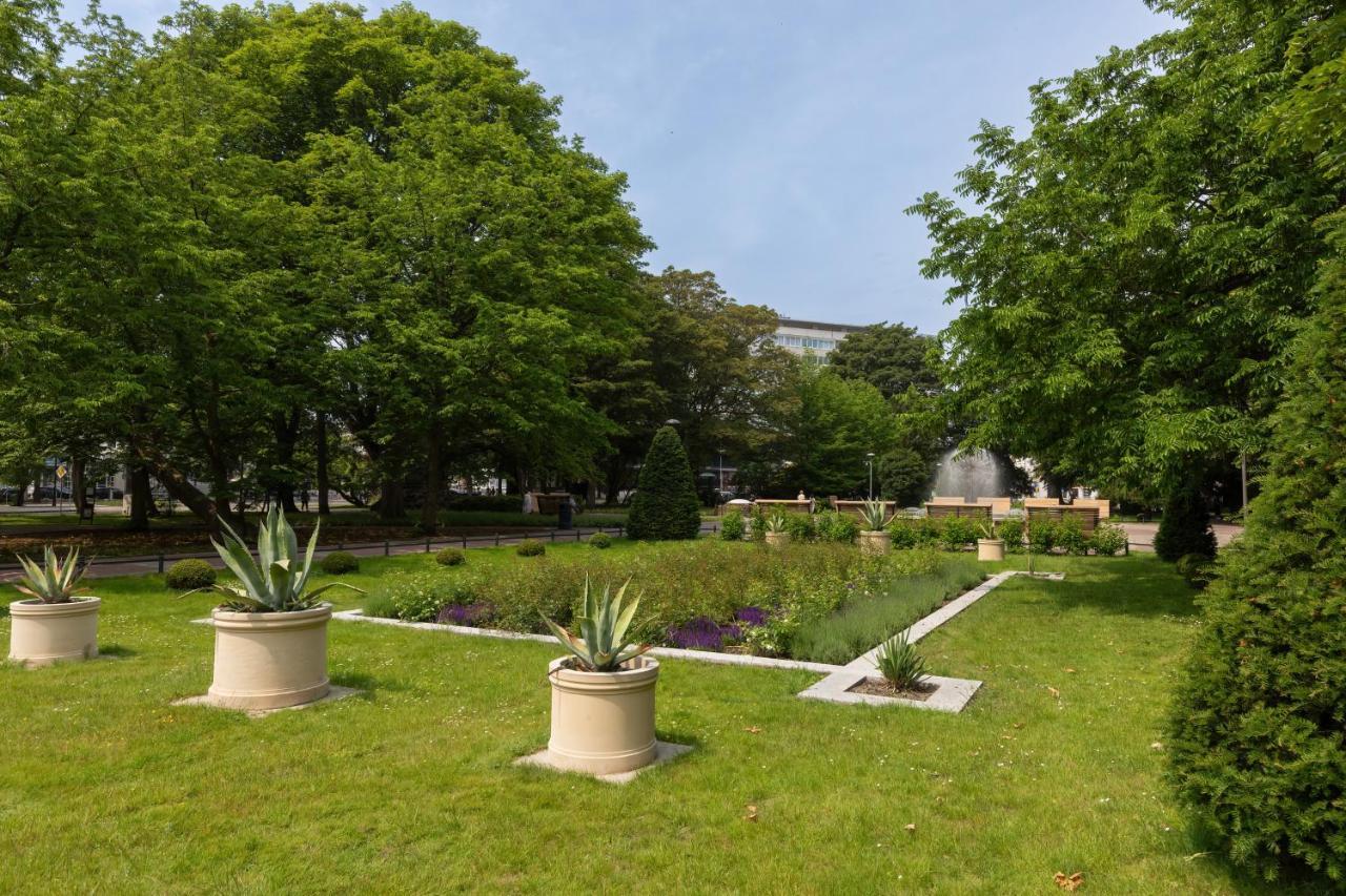 Seaside Apartamenty Centrum Park コウォブジェク エクステリア 写真